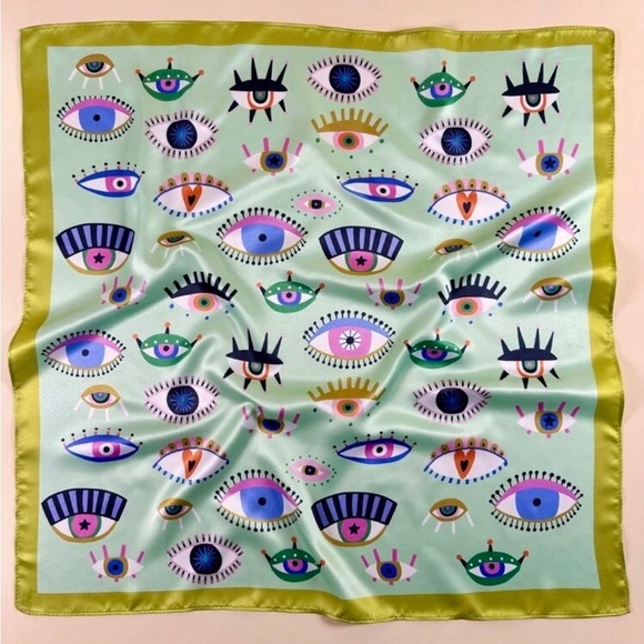 pistachio Green Wrap with evil eye scarf - Picture 4 of 4